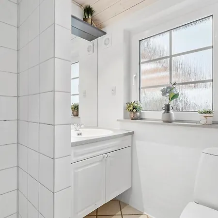 4 Bedroom Amazing In Ringkobing Ringkøbing