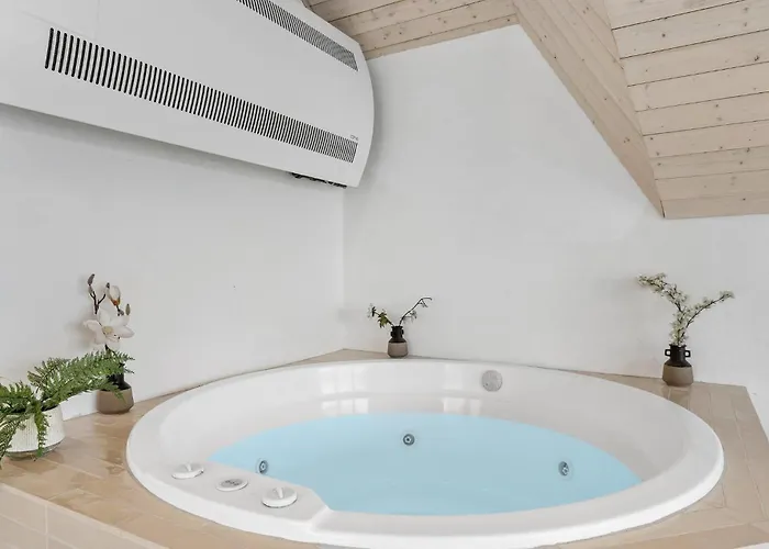 4 Bedroom Amazing In * Ringkøbing